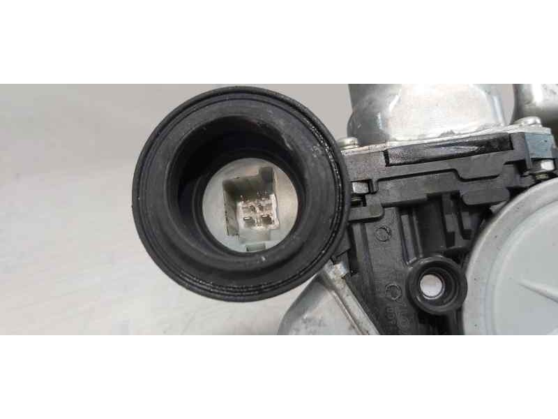 Recambio de elevalunas delantero derecho para toyota prius+ life referencia OEM IAM 6980121020   Recambio de elevalunas delantero derecho para toyota prius+ life referencia OEM IAM 6980121020