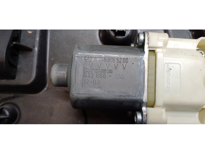 Recambio de elevalunas delantero derecho para mercedes clase b (w246) b 200 cdi be (246.201) referencia OEM IAM A2467200279 A246