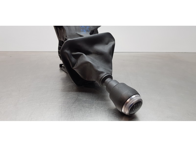 Recambio de palanca cambio para nissan primastar cerrada referencia OEM IAM 349013165R  