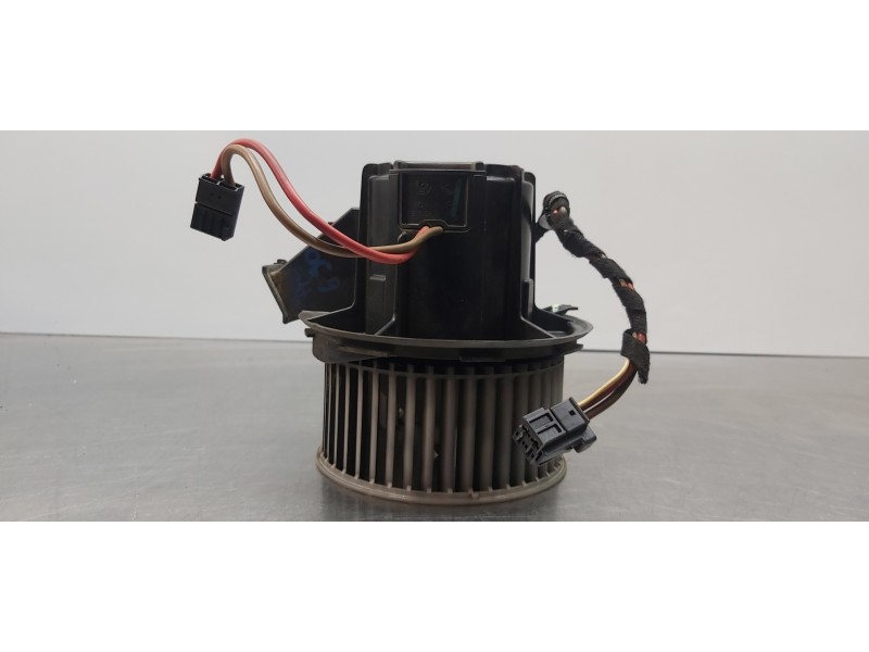 Recambio de motor calefaccion para mercedes clase e (w212) lim. 220 cdi blueefficiency (212.002) referencia OEM IAM A2128200708 