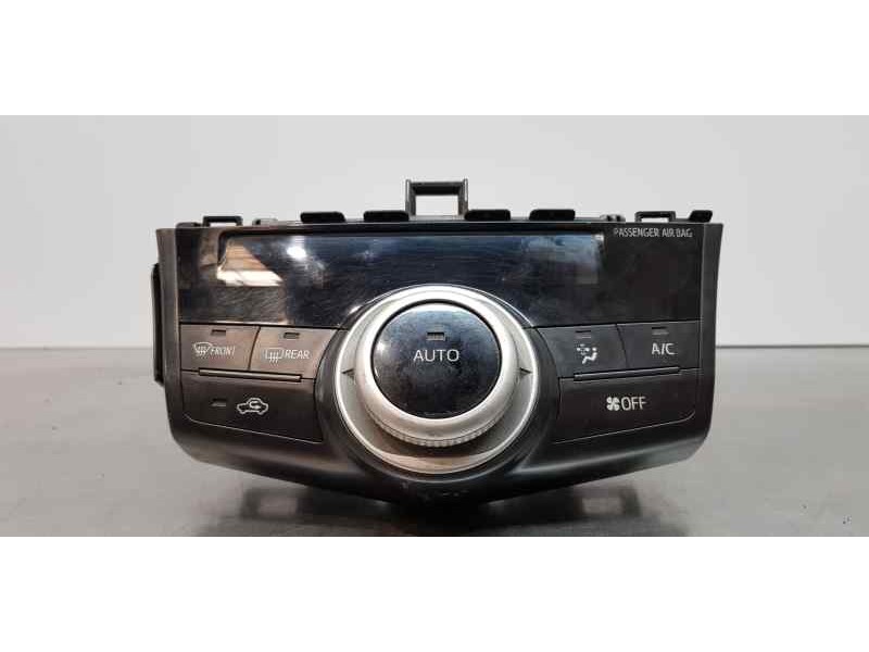 Recambio de mando climatizador para toyota prius+ life referencia OEM IAM 5590047160  