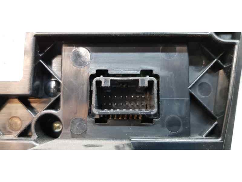 Recambio de mando climatizador para toyota prius+ life referencia OEM IAM 5590047160  