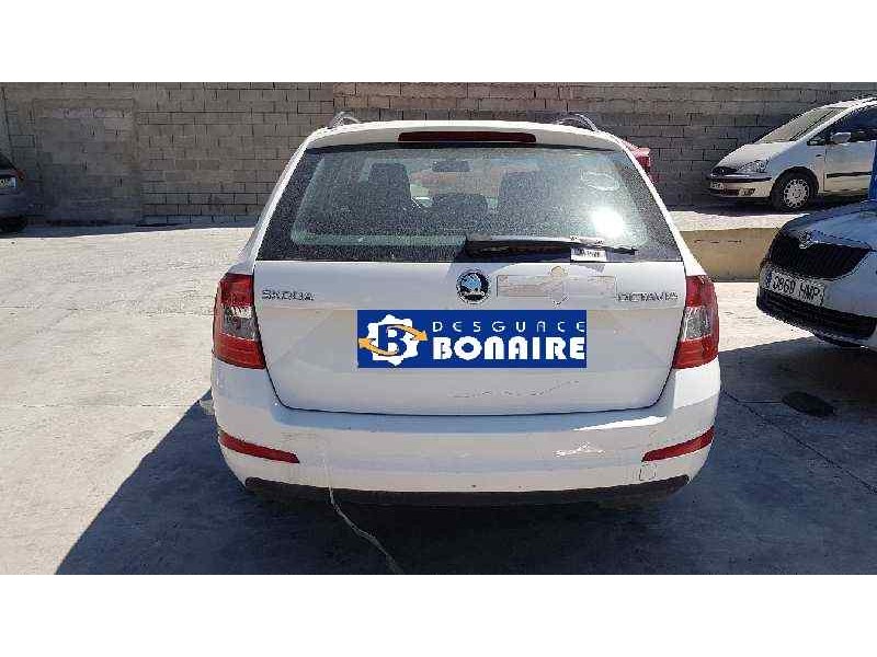 skoda octavia combi (5e5) del año 2015
