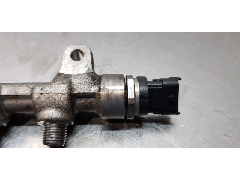 Recambio de rampa inyectora para kia carens ( ) concept referencia OEM IAM 314002A420  