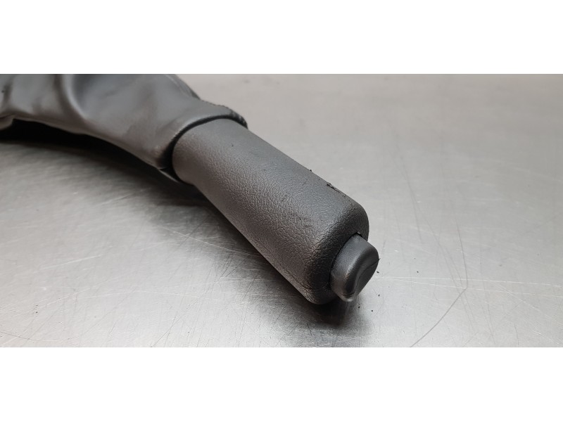 Recambio de palanca freno de mano para nissan primastar cerrada referencia OEM IAM 361352580R  