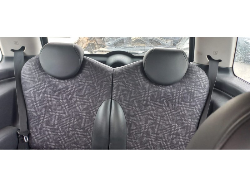 bmw mini (r50,r53) del año 2004