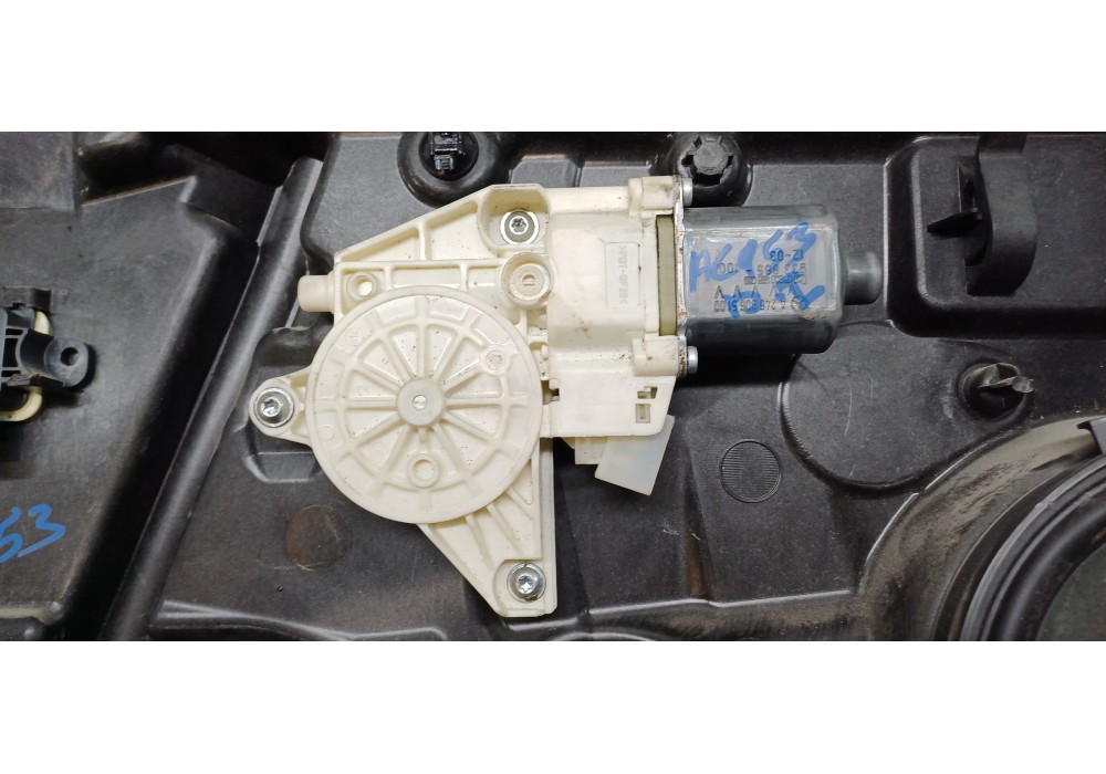 Recambio de elevalunas delantero izquierdo para mercedes clase b (w246) b 200 cdi be (246.201) referencia OEM IAM A2467200179 A2