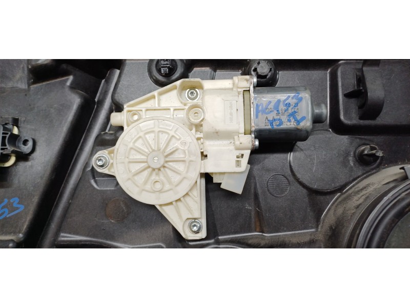 Recambio de elevalunas delantero izquierdo para mercedes clase b (w246) b 200 cdi be (246.201) referencia OEM IAM A2467200179 A2