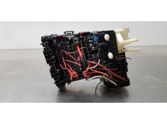 Recambio de caja reles / fusibles para volkswagen golf vii lim. (bq1) sport referencia OEM IAM 5Q0937615C   2