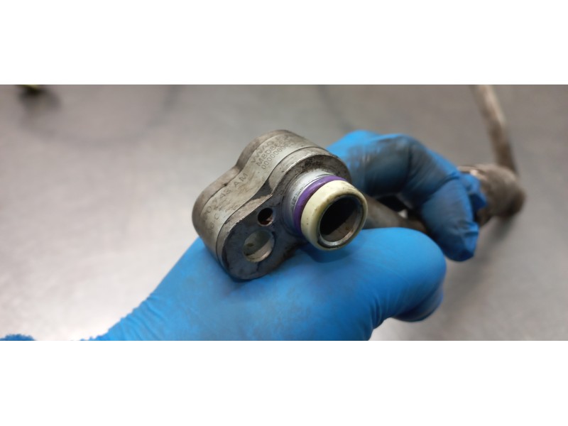 Recambio de tubos aire acondicionado para audi a3 (8p) 2.0 tdi ambiente referencia OEM IAM 1K0820743AM   Recambio de tubos aire acondicionado para audi a3 (8p) 2.0 tdi ambiente referencia OEM IAM 1K0820743AM