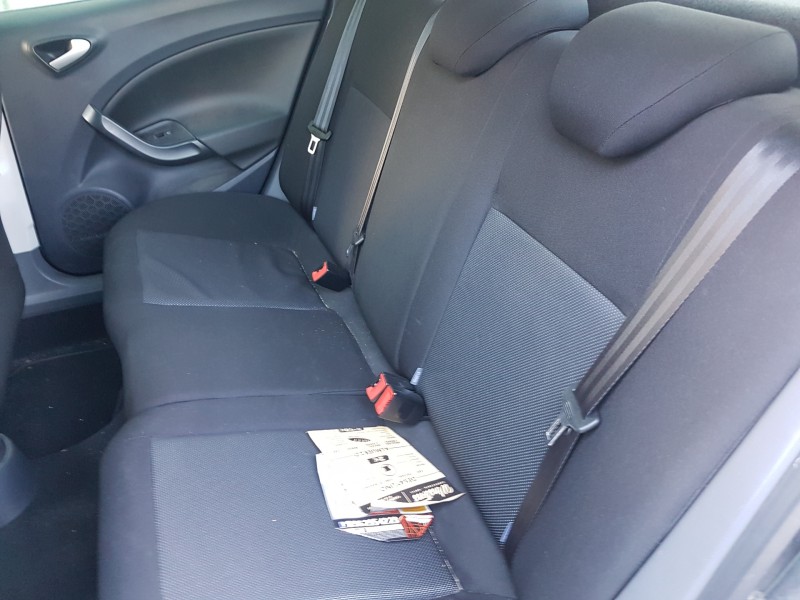 seat ibiza (6j5) del año 2009