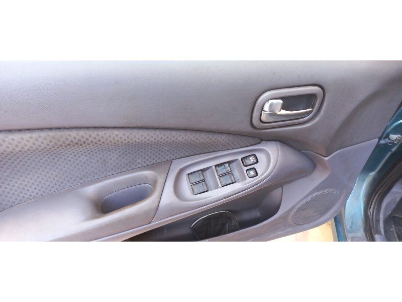 nissan almera (n16/e) del año 2002