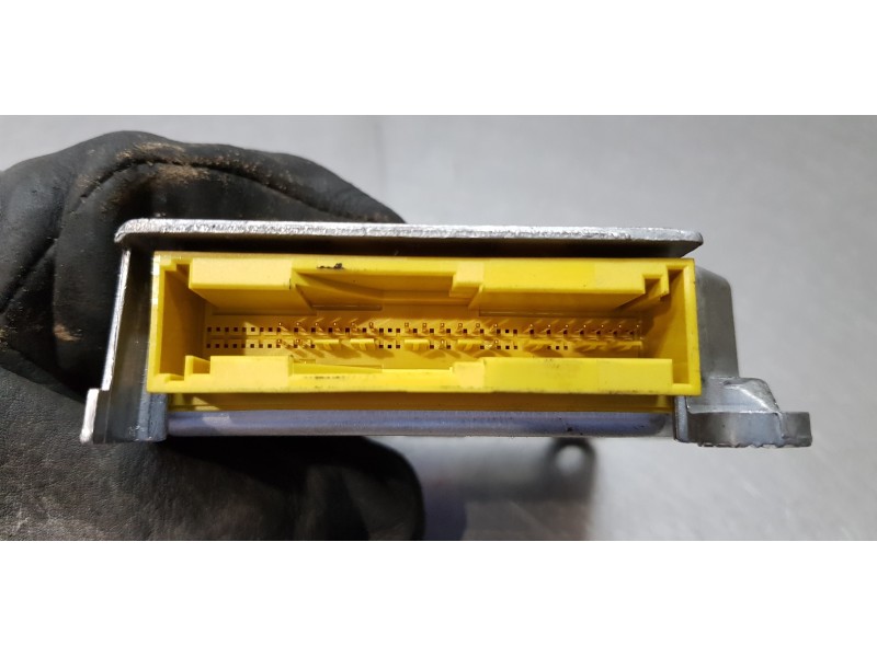 Recambio de centralita airbag para ssangyong rexton rx 270 full referencia OEM IAM 8625008140   Recambio de centralita airbag para ssangyong rexton rx 270 full referencia OEM IAM 8625008140