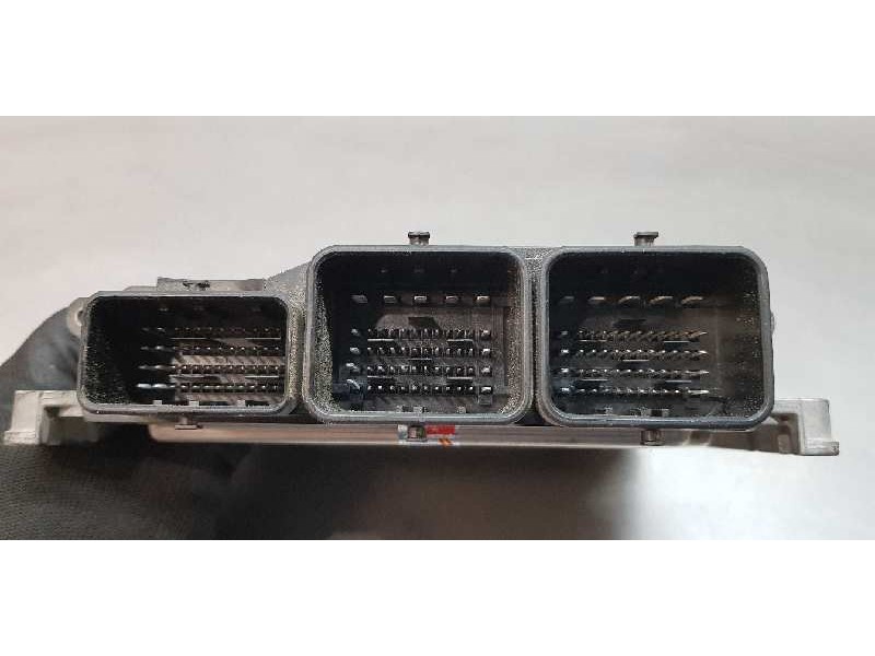 Recambio de centralita motor uce para ford fiesta (cb1) titanium referencia OEM IAM BV2112A650AAD  