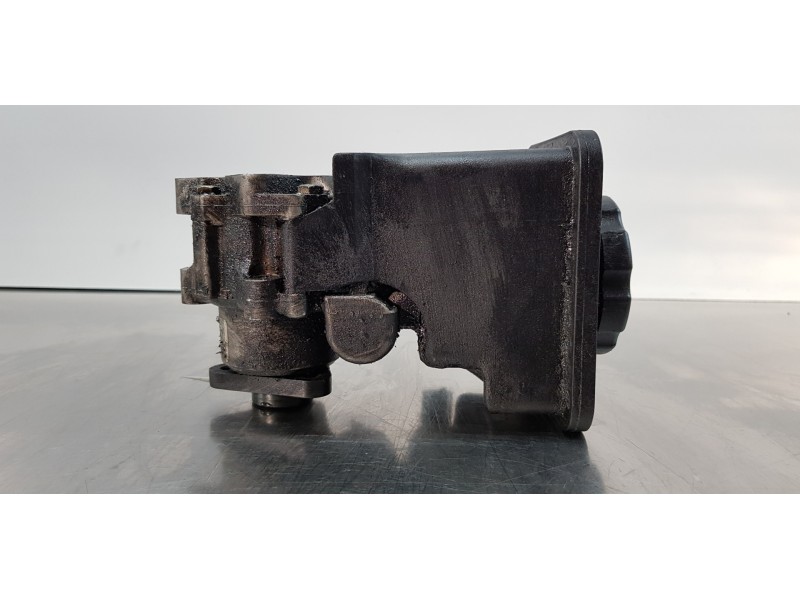 Recambio de bomba direccion para bmw serie 3 berlina (e46) 320d referencia OEM IAM 32411095155  