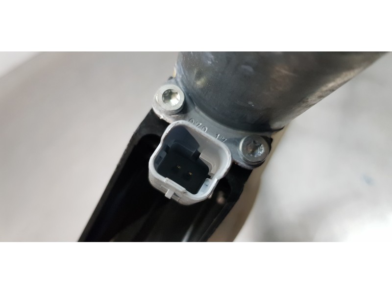 Recambio de elevalunas delantero derecho para citroen c4 cactus feel referencia OEM IAM 9674252480  