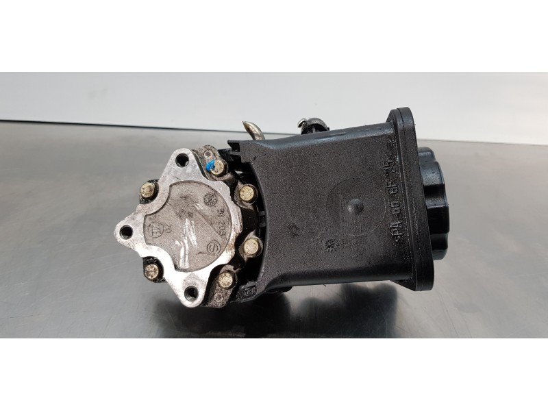 Recambio de bomba direccion para bmw serie 3 berlina (e46) 320d referencia OEM IAM 32411095155  