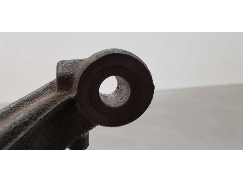 Recambio de mangueta delantera derecha para ford fiesta (cb1) titanium referencia OEM IAM 8V513K170DA   Recambio de mangueta delantera derecha para ford fiesta (cb1) titanium referencia OEM IAM 8V513K170DA