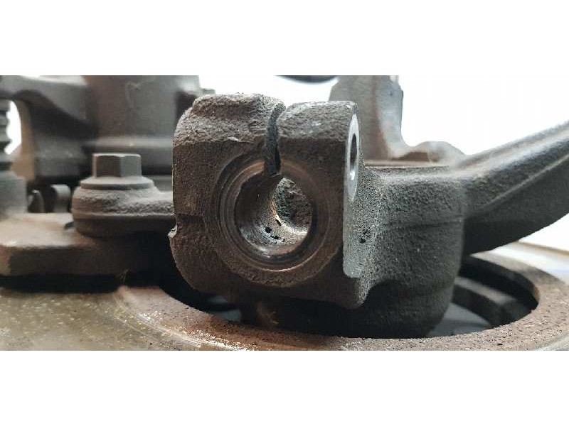 Recambio de mangueta delantera derecha para ford fiesta (cb1) titanium referencia OEM IAM 8V513K170DA   Recambio de mangueta delantera derecha para ford fiesta (cb1) titanium referencia OEM IAM 8V513K170DA