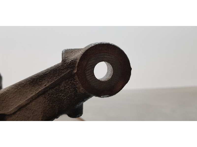 Recambio de mangueta delantera izquierda para ford fiesta (cb1) titanium referencia OEM IAM 8V513K171DA  