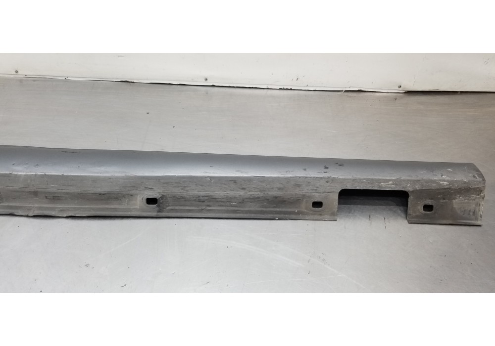 Recambio de faldon lateral para mercedes clase b (w246) b 200 cdi be (246.201) referencia OEM IAM A24669806549999  