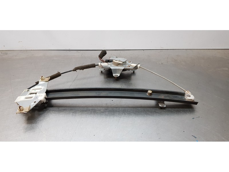 Recambio de elevalunas trasero derecho para ssangyong rexton rx 270 full referencia OEM IAM 8810008011   Recambio de elevalunas trasero derecho para ssangyong rexton rx 270 full referencia OEM IAM 8810008011