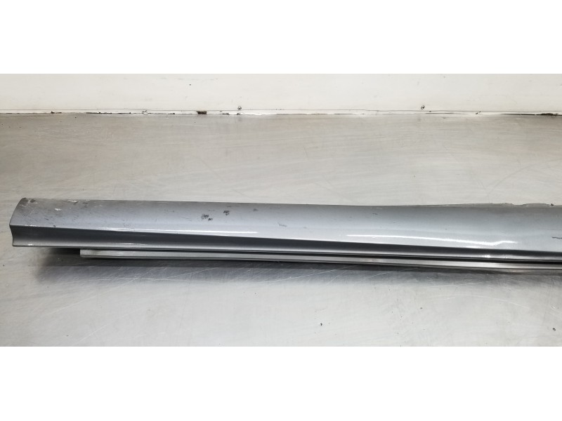 Recambio de faldon lateral para mercedes clase b (w246) b 200 cdi be (246.201) referencia OEM IAM A24669806549999  