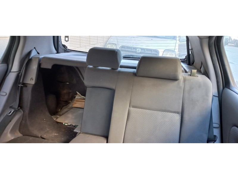 nissan almera (n16/e) del año 2002