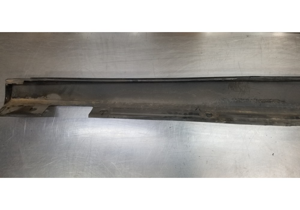 Recambio de faldon lateral para mercedes clase b (w246) b 200 cdi be (246.201) referencia OEM IAM A24669806549999  