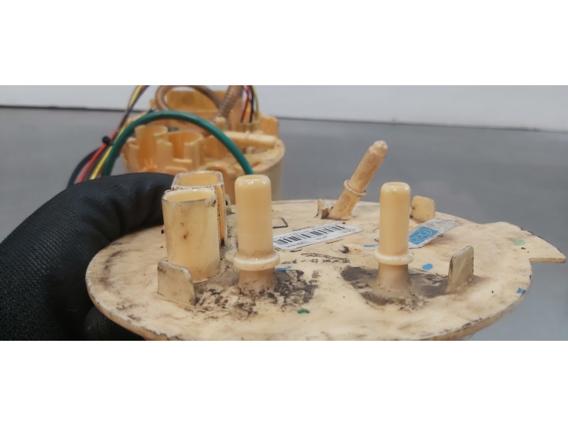 Recambio de aforador para jaguar xf r-sport awd referencia OEM IAM T2H9879  