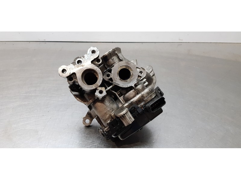 Recambio de valvula egr para citroen c4 cactus feel referencia OEM IAM 9807369980  