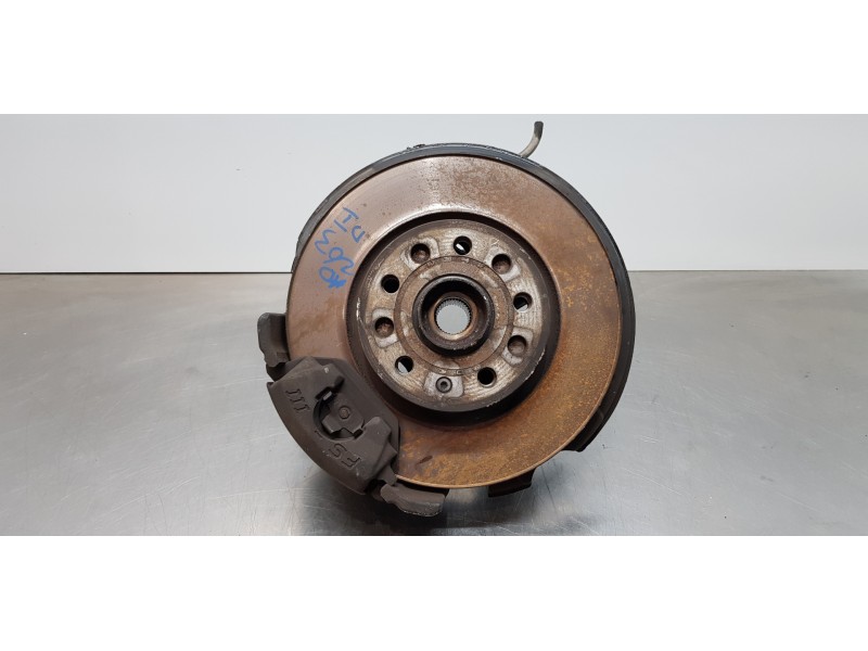 Recambio de mangueta delantera izquierda para seat leon (1p1) reference referencia OEM IAM 1K0407255P  