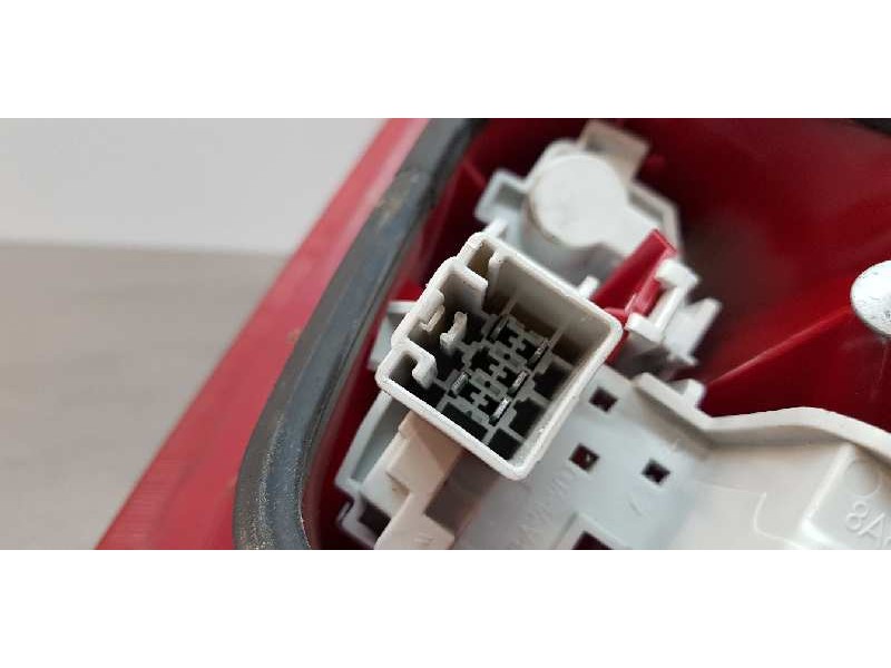 Recambio de piloto trasero izquierdo para ford fiesta (cb1) titanium referencia OEM IAM 8A6113A603AB  