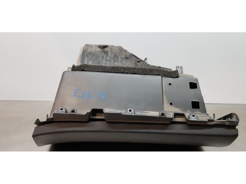 Recambio de guantera para mercedes clase b (w246) b 200 cdi be (246.201) referencia OEM IAM A24668081019H68 A2466808101 