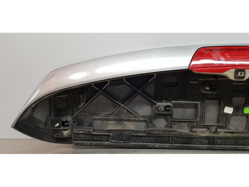 Recambio de luz central de freno para mercedes clase b (w246) b 200 cdi be (246.201) referencia OEM IAM A2468200156  