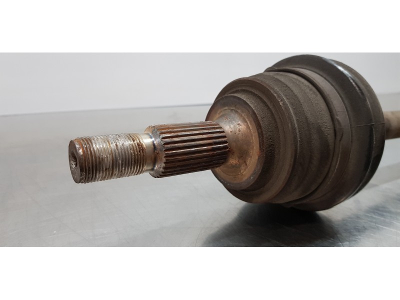 Recambio de transmision delantera izquierda para citroen c4 grand picasso feel referencia OEM IAM 9677915180  