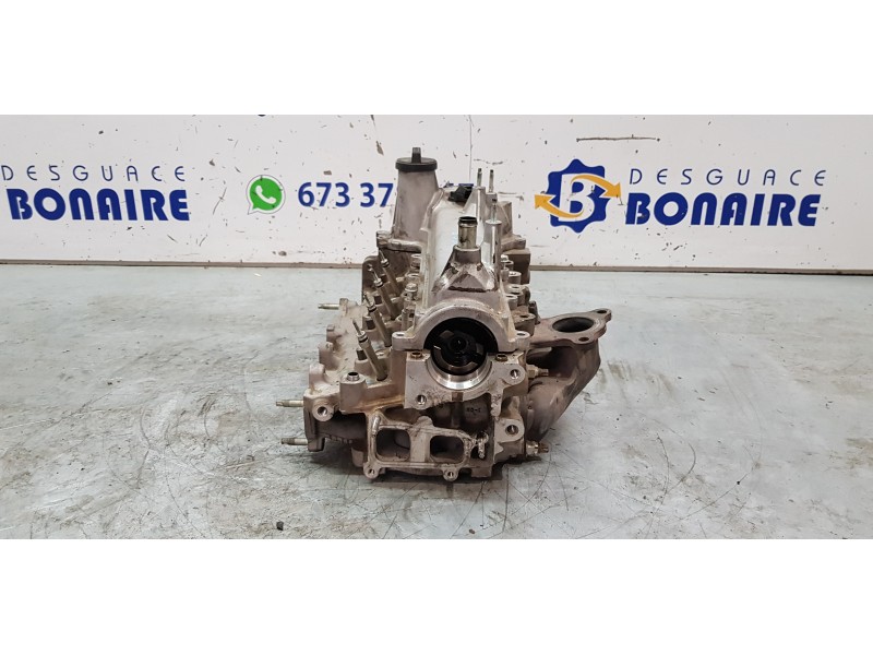 Recambio de culata para toyota auris active referencia OEM IAM 1110133061  