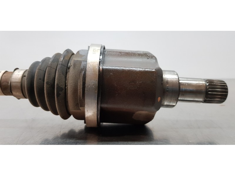 Recambio de transmision delantera izquierda para citroen c4 grand picasso feel referencia OEM IAM 9677915180  