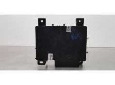 Recambio de caja reles / fusibles para citroen c-crosser exclusive referencia OEM IAM 8637A318   2