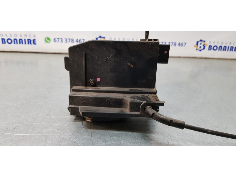 Recambio de cerradura puerta trasera derecha para citroen c4 picasso seduction referencia OEM IAM 9810310780  