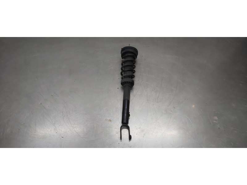 Recambio de amortiguador delantero derecho para jaguar xf r-sport awd referencia OEM IAM T2H26322  