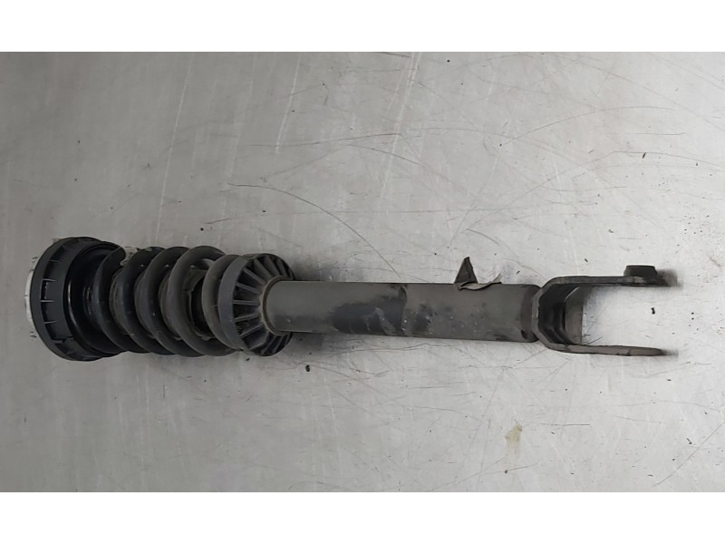 Recambio de amortiguador delantero izquierdo para jaguar xf r-sport awd referencia OEM IAM T2H26322  