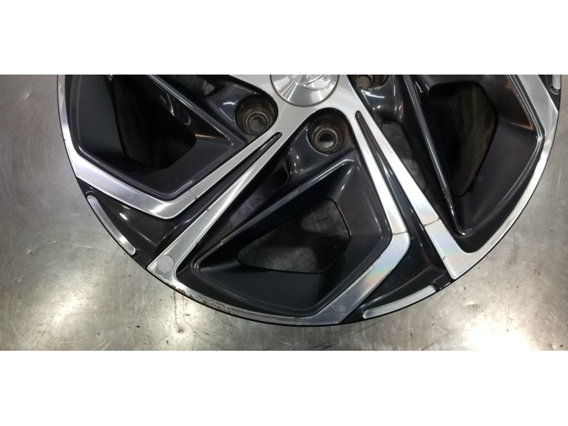 Recambio de llanta para hyundai i30 fastback tecno referencia OEM IAM 52910G4600  