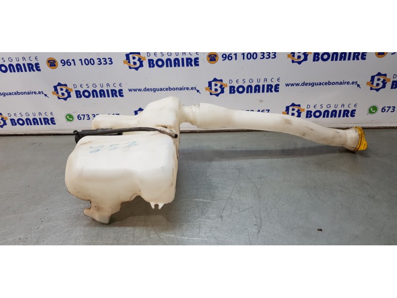 Recambio de deposito limpia para renault master kasten l1h1 ka 2,8t referencia OEM IAM 2891000023R  