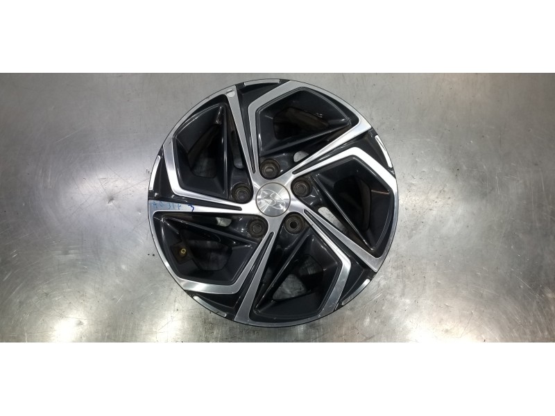 Recambio de llanta para hyundai i30 fastback tecno referencia OEM IAM 52910G4600  
