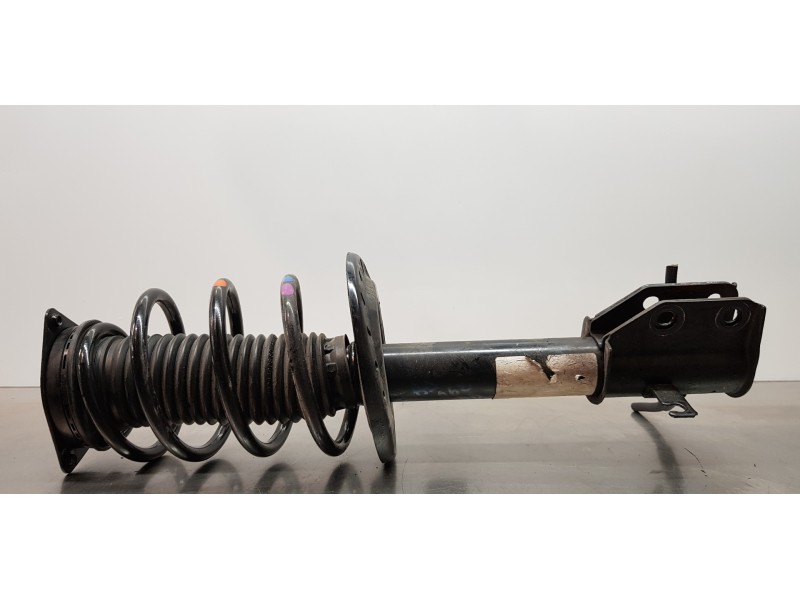 Recambio de amortiguador delantero derecho para peugeot 2008 (p1) allure referencia OEM IAM 9836654880  