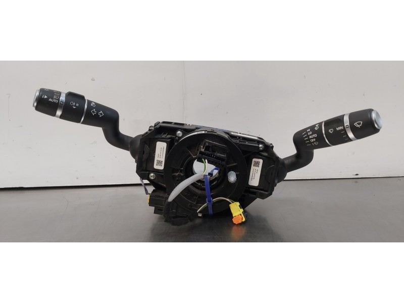 Recambio de mando multifuncion para jaguar xf r-sport awd referencia OEM IAM T4N21440  