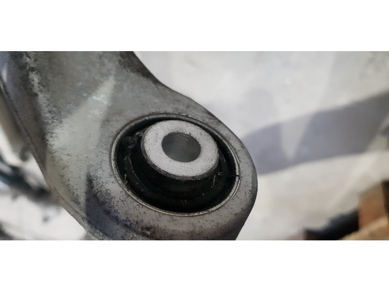 Recambio de mangueta trasera izquierda para audi a6 lim. (4g2) 3.0 tdi quattro referencia OEM IAM 8K0505323H  