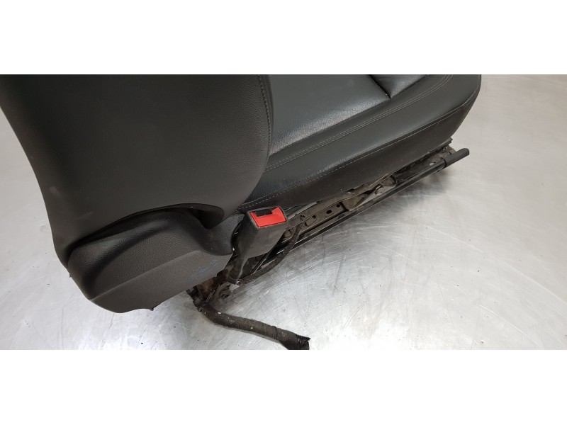 Recambio de asiento delantero izquierdo para alfa romeo stelvio (630) basis q4 referencia OEM IAM 52086437 50537636 