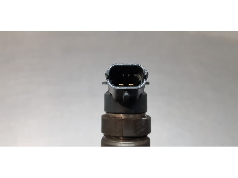 Recambio de inyector para ford fiesta (ccn) ambiente referencia OEM IAM 044511089   Recambio de inyector para ford fiesta (ccn) ambiente referencia OEM IAM 044511089